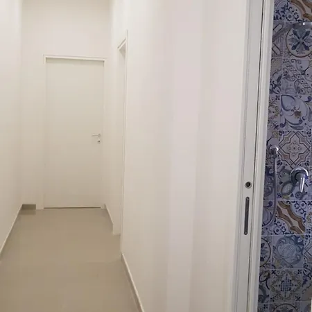 B & Beach House Holiday home